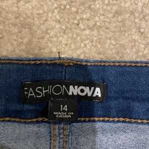 Skinny jeans